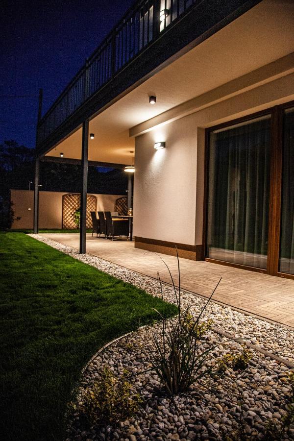 Villa Balaking Zamárdi Exterior foto